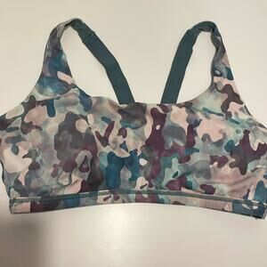 Spanx Brand Size XL Low Impact Sports Bra  Camo Camouflage Padded